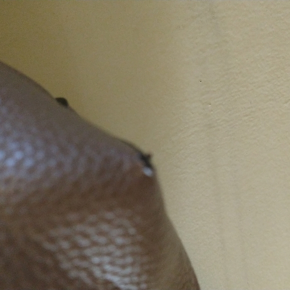 Guess tote/shoulder bag and credit card holder. - Picture 8 of 16